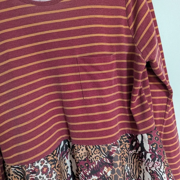Diane Gilman Burgundy and Animal Print Women's XL Blouse - Picture 3 of 6